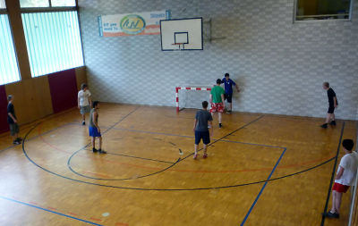 Das Hallenfußball-Turnier ist im Gange Das Hallenfußball-Turnier ist im Gange