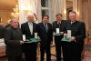 Große Goldene Ehrenzeichen an verdiente Persönlichkeiten © Frankl