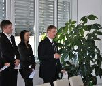 Alexander Egger präsentiert Alexander Egger präsentiert