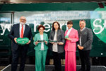 ÖBB-CEO Andreas Matthä, Tourismus-Staatssekretärin Elisabeth Zehetner, Verkehrslandesrätin Claudia Holzer, Österreich Werbung-Geschäftsführerin Astrid Steharnig-Staudinger und Steiermark Tourismus-Geschäftsführer Michael Feiertag (v.l.)  © ÖBB/Willinger
