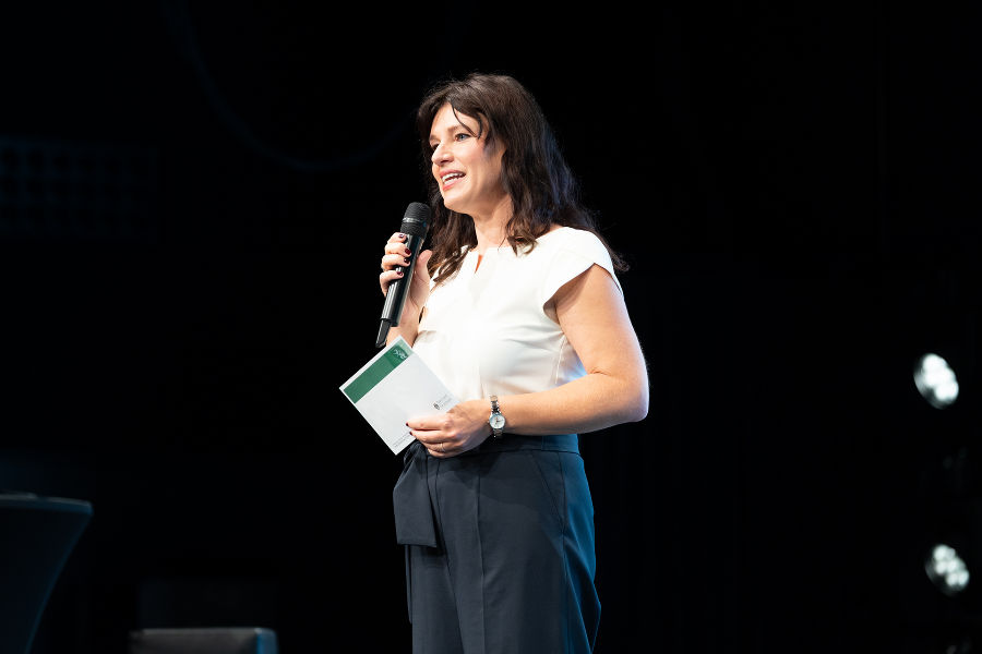 Bereichsleitung Dr.in Birgit Parz-Kovacic
