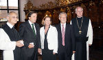 Pater August Janisch, LH Franz Voves, LR Bettina Vollath, 2. LT-Präsident Franz Majcen und Abt Christian Feuerstein (v.l.)