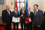 LH-Vize Schützenhöfer, Gerhard Samberger, Hans Georg Ruppe, Ernst Pilger und LH Voves (v.l.) © steiermark.at (Frankl); bei Quellenangabe honorarfrei