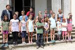 Die Schüler der Volksschule Peter Rosegger aus Graz waren heute Vormittag mit ihrer Klassenlehrerin Gabriele Reiterer zu Gast in der Grazer Burg. © steiermark.at/Schüttbacher; bei Quellenangabe honorarfrei