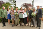 LH-Vize Schützenhöfer, Jasmin Loidl, Gabriel Loidl, Johannes Loidl, Andrea Loidl, Peter Loidl, Waltraute Loidl, Thomas Loidl, Manuela Kirchengast und LH Voves (v.l.)