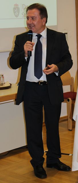 Dr. Sterbenz, Graz