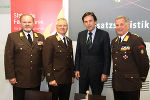 Kurt Kalcher (1. von links) erhielt heute das Große Silberne Ehrenzeichen mit dem Stern des Landesfeuerwehrverbandes Steiermark