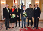 Hermann Schützenhöfer, Birgit Haberschrick, Kevin Wogrin, Jasmin Trummer, Franz Auner und Franz Voves (v.l.). © Foto: Promitzer/steiermark.at, bei Quellenangabe honorarfrei