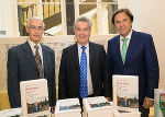 Altbürgermeister Stingl, Bundespräsident Fischer und LH Voves v.l. bei der Buchpräsentation © Foto: steiermark.at / Frankl, bei Quellenangabe honorarfrei Altbürgermeister Stingl, Bundespräsident Fischer und LH Voves v.l. bei der Buchpräsentation