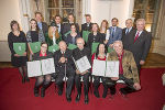 Verdiente steirische Persönlichkeiten wurden von LH Hermann Schützenhöfer und Gerald Schöpfer, dem Obmann des steirischen Gedenkwerks geehrt © Fotos: steiermark.at/Fischer; bei Quellenangabe honorarfrei Verdiente steirische Persönlichkeiten wurden von LH Hermann Schützenhöfer und Gerald Schöpfer, dem Obmann des steirischen Gedenkwerks geehrt