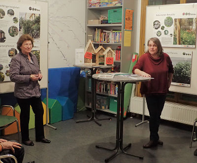 Frau Prügger und Frau Beiser eröffnen die Ausstellung © Naturschutzbund Steiermark Frau Prügger und Frau Beiser eröffnen die Ausstellung © Naturschutzbund Steiermark