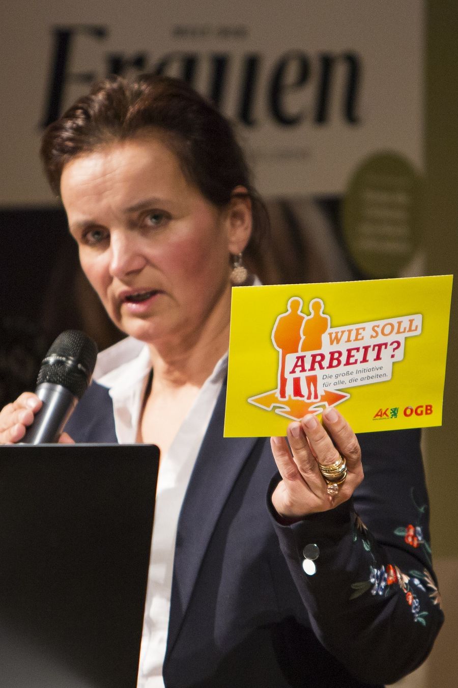 Mag.<sup>a</sup> Bernadette Pöchheim, AK