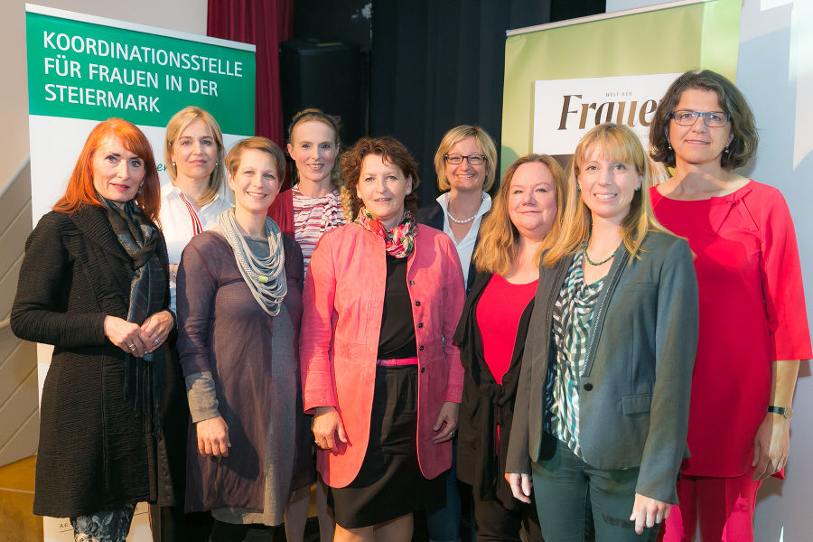 v.l.n.r.: Lydia Lieskonig - kfb, Christiane Feigl - Welt der Frauen, Barbara Pachl-Eberhart, Brigitte Wasmer - AMS Liezen, LRin Ursula Lackner, Katharina Krusch-Batruel - PV, Monika Vucsak - Frauengesundheitszentrum, Sabine Spreitz - AK Liezen, Christine Haiden - Welt der Frauen