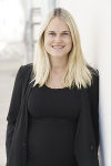 Portraitbild von Claudia Lienhart