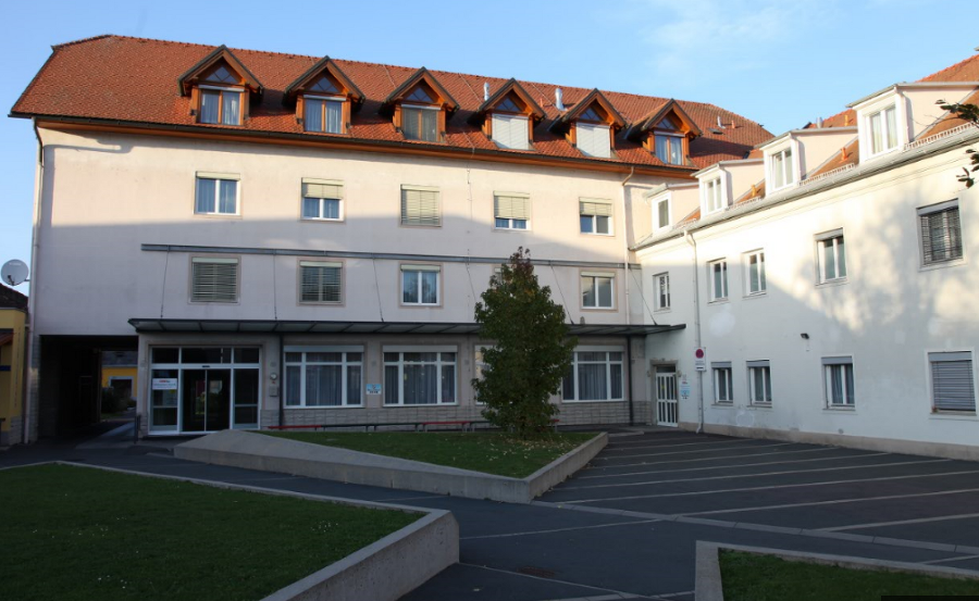 Lehrlingshaus Mureck_Ansicht Schulhof