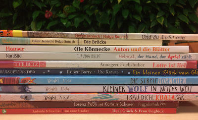 Bücher © Daniela Zeschko Bücher © Daniela Zeschko
