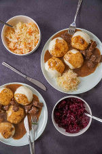 Kugelrunde Knödel © Pexels_Adrian Frentescu