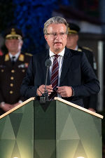 Landeshauptmann Christopher Drexler dankte in seiner Rede den Einsatzorganisationen © LandSteiermark/Binder, bei Quellenangabe honorarfrei