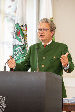 LH Christopher Drexler gratulierte den Musikerinnen und Musikern zu ihren Leistungen. LH Christopher Drexler gratulierte den Musikerinnen und Musikern zu ihren Leistungen.