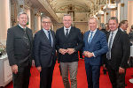 Neujahrsempfang in der Aula der Alten Universität: Landarbeiterkammer-Präsident Eduard Zentner, Wirtschaftskammerpräsident Josef Herk, LH Mario Kunasek, Arbeiterkammer-Präsident Josef Pesserl und Landwirtschaftskammer-Präsident Franz Titschenbacher (v.l.) Neujahrsempfang in der Aula der Alten Universität: Landarbeiterkammer-Präsident Eduard Zentner, Wirtschaftskammerpräsident Josef Herk, LH Mario Kunasek, Arbeiterkammer-Präsident Josef Pesserl und Landwirtschaftskammer-Präsident Franz Titschenbacher (v.l.)