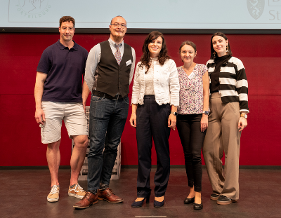 v.l.n.r. Stefan Woj, Maximilian H. Tonsern, BA, Bereichsleitung Mag.a Birgit Parz-Kovacic, Barbara Zechner, Jasmin Auer